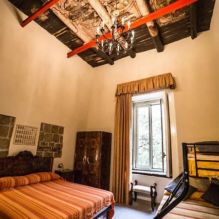 Palazzo Argentino * نابولي